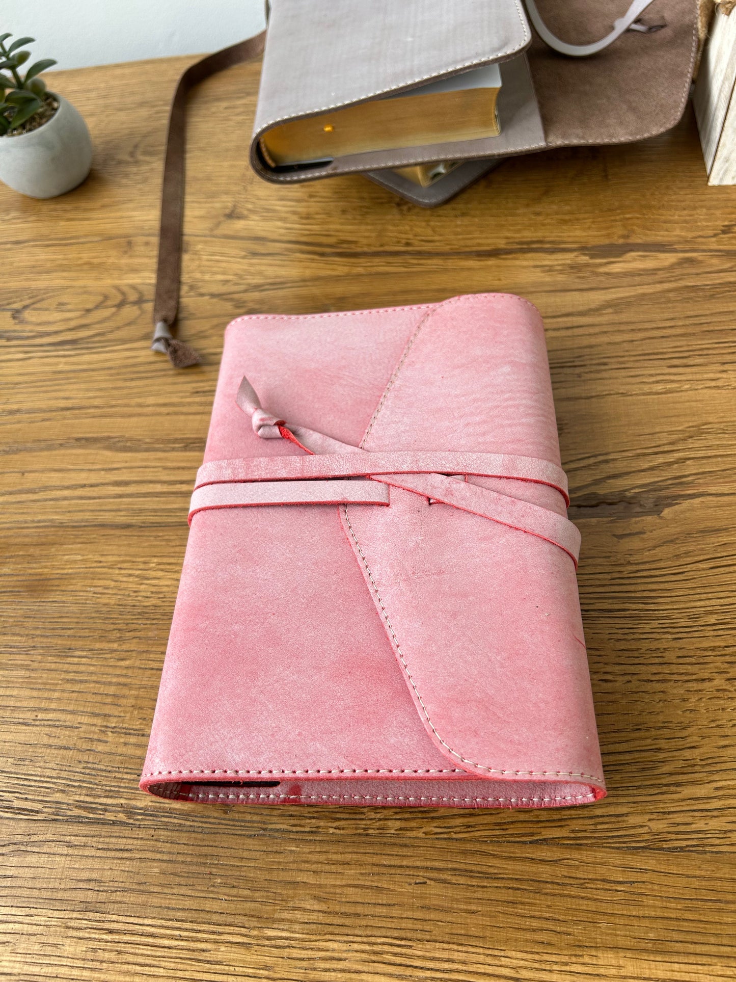 Husa Biblie mica piele FOG